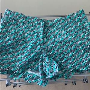 EUC Crown & Ivy Zebra shorts